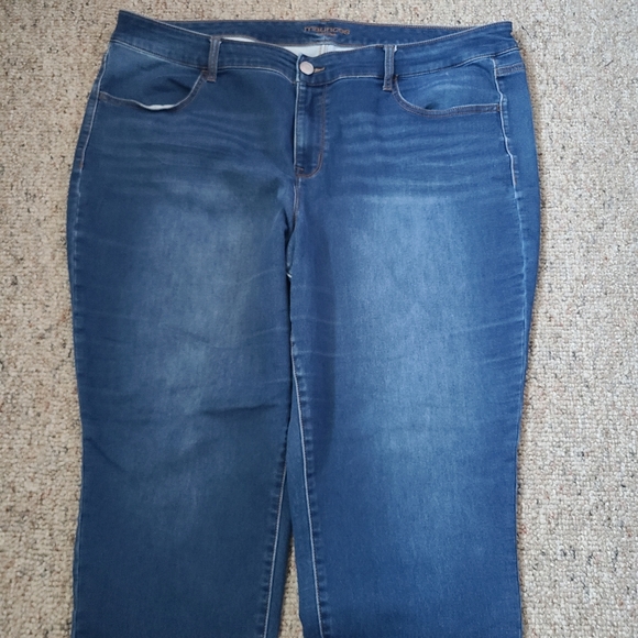 Ladies Maurices Mid Rise Dark Wash Jeans Size 24W - Picture 3 of 10